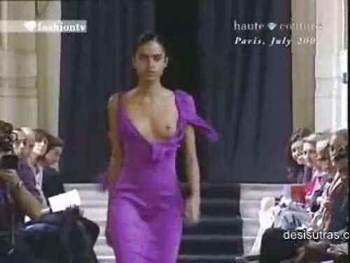 بازی Brazzers: Busty ...